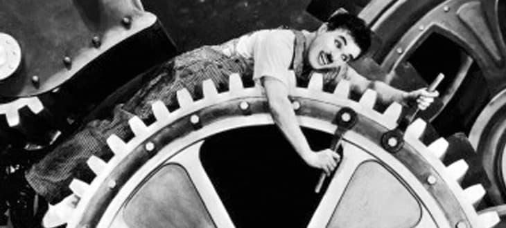 PASSATO O FUTURO, MA CHE SERVA AL PRESENTE